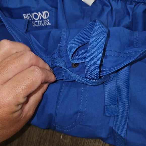 Beyond scrubs sz. Xlarge Tall blue mens scrub pants - Picture 9 of 12